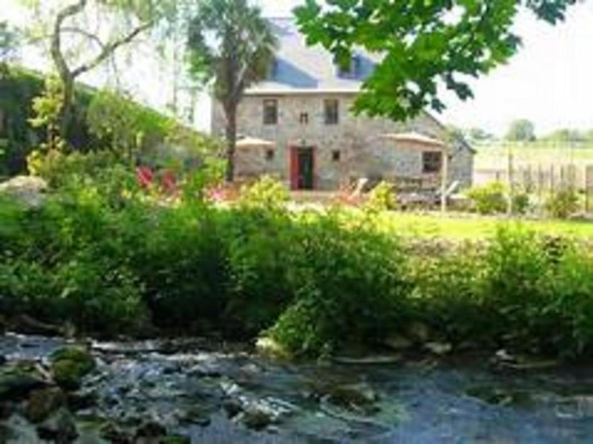 Gite Du Moulin Du Poulloguer Prat Exterior foto